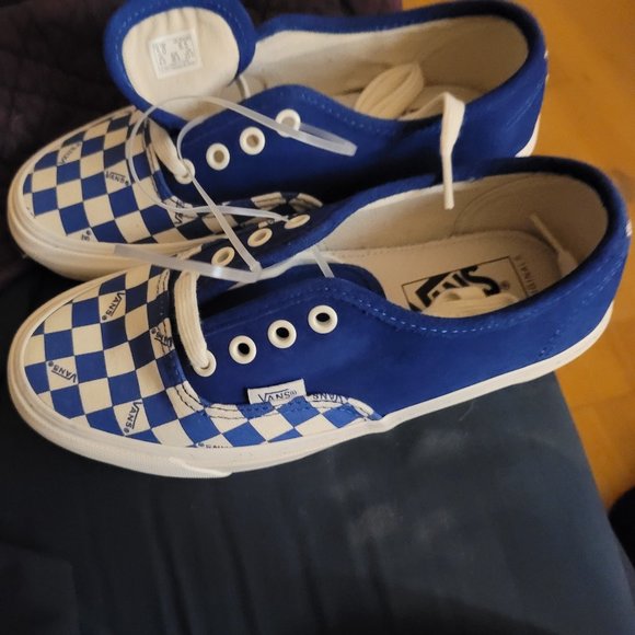 VANS Blue and White Checkered Sneakers - Picture 2 of 6